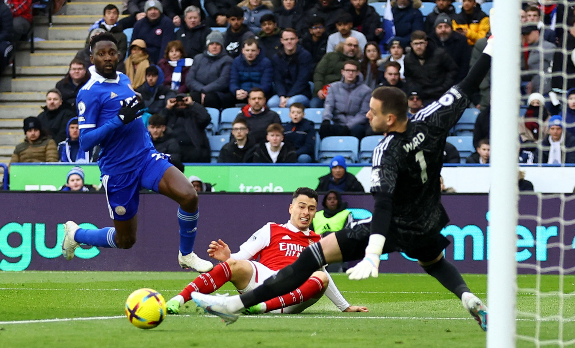 接将继续成 接将继续成