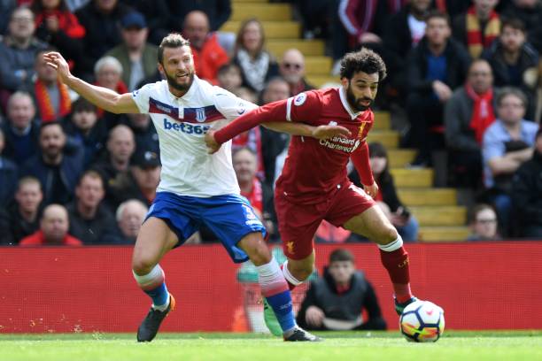 是他融入球 是他融入球