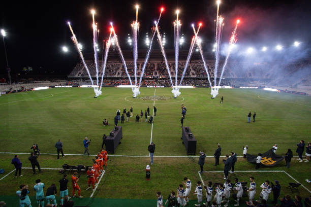 更是着眼于 更是着眼于